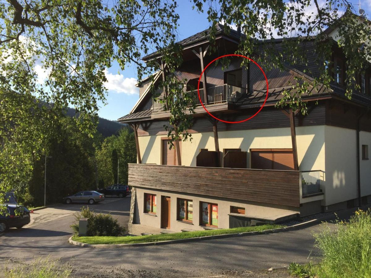 Apartman U Sjezdovky Velké Karlovice المظهر الخارجي الصورة